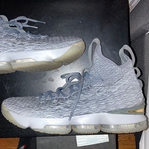 Nike Lebron 15 High Top